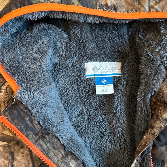 Toddler Columbia Woodland Camo Snowsuit with Orange Trim 12-18 months - Picture 4 of 4